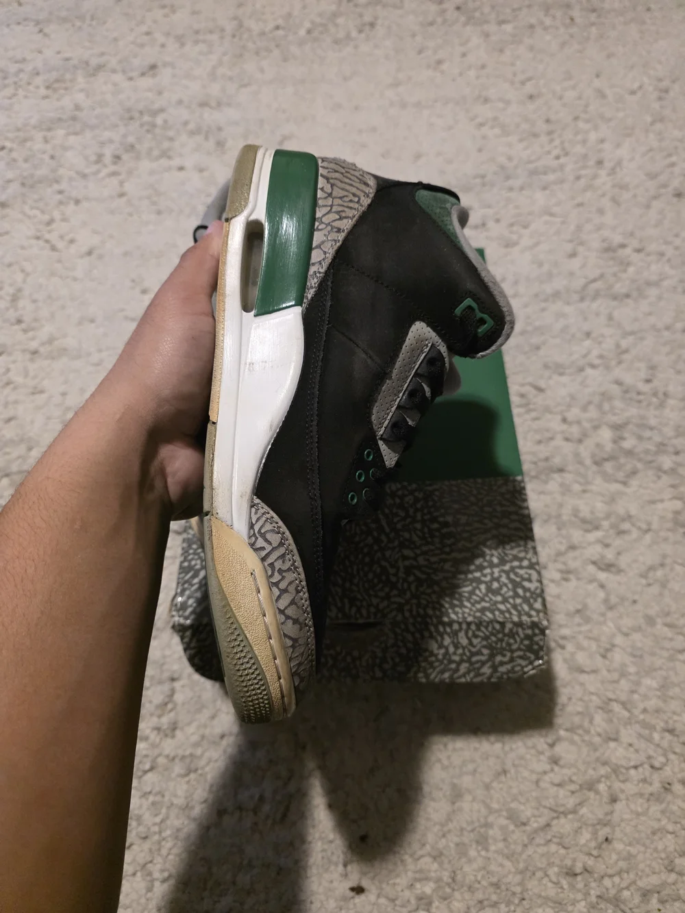 Air Jordan 3 Retro Black Green Men's Sneakers